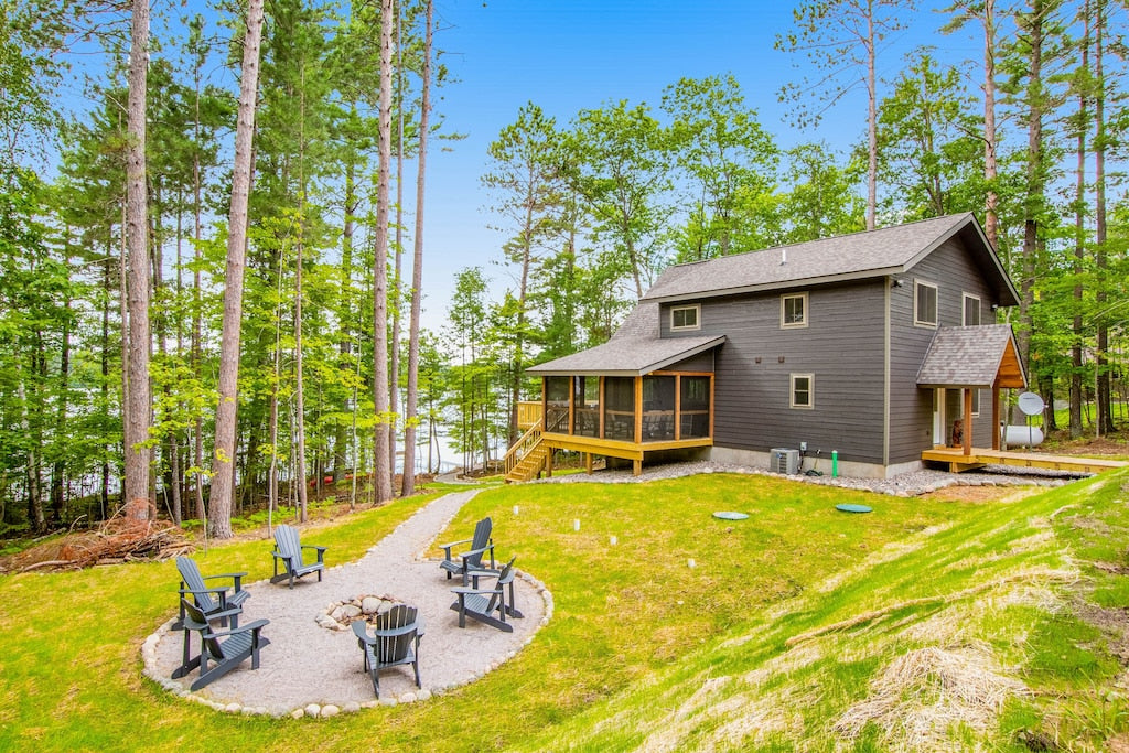 Divine Harvest Yoga Retreat