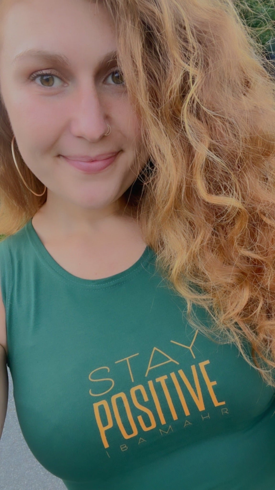 Stay Positive Emerald Crop