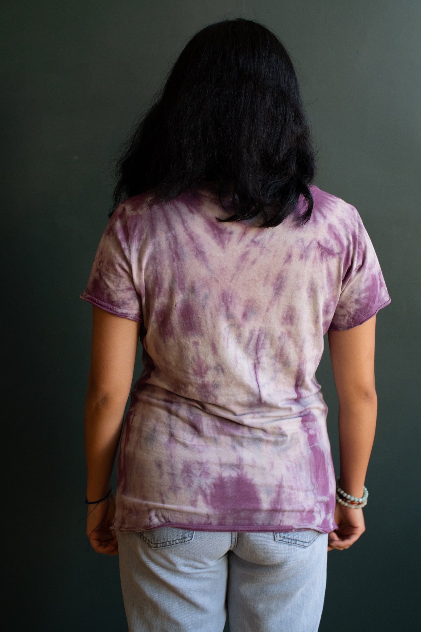 Karmaprana V- Neck