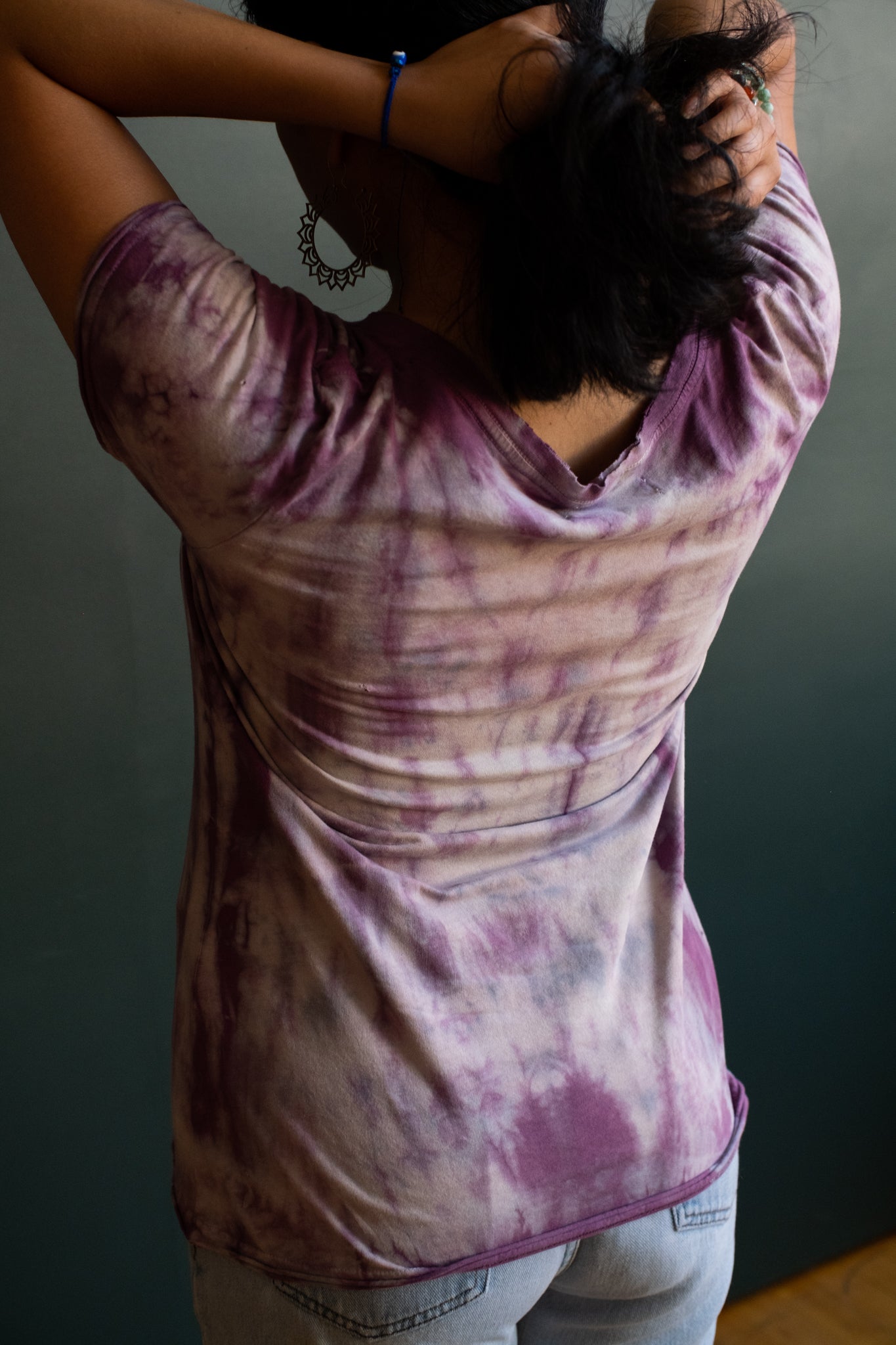 Karmaprana V- Neck