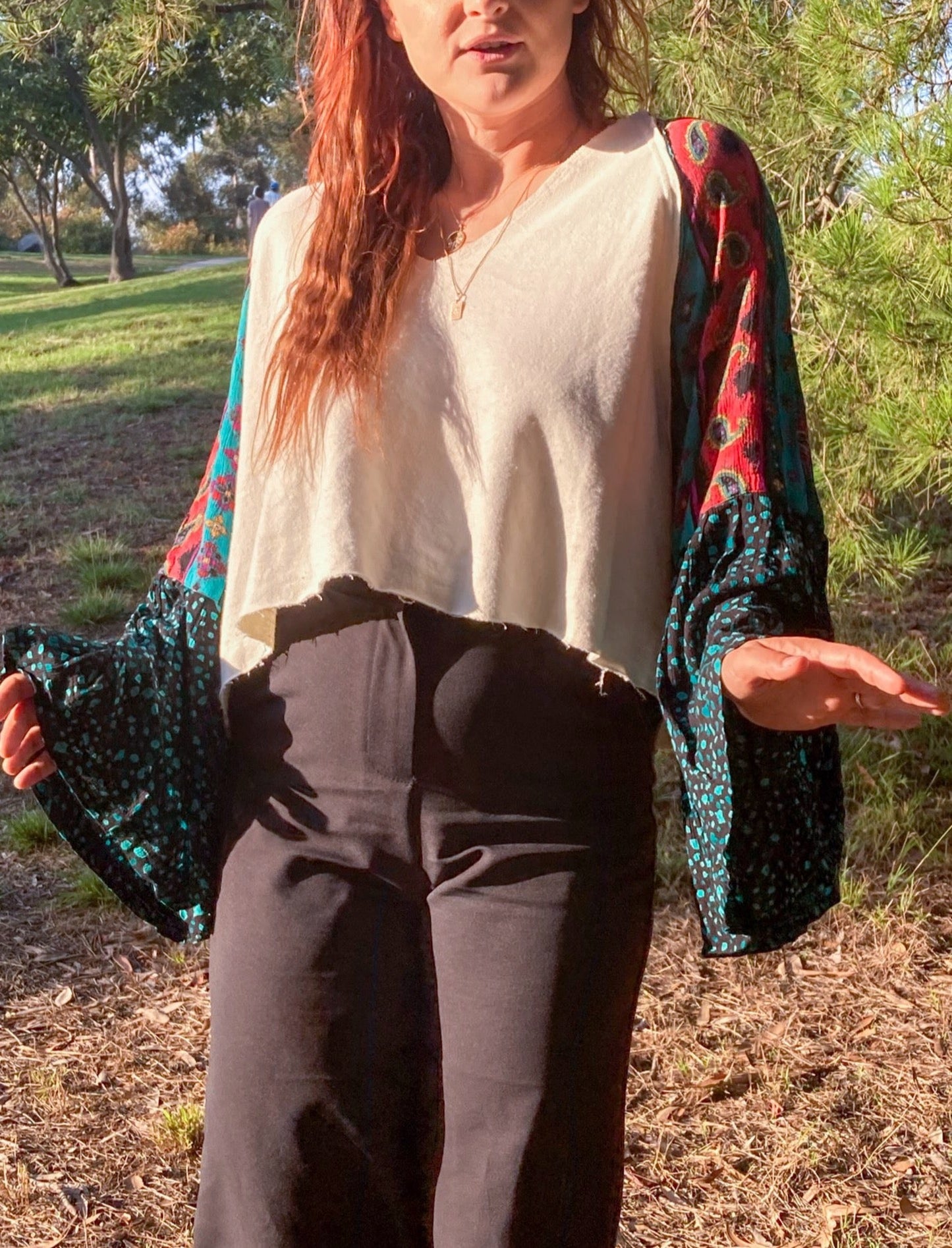 Kāma Sweater